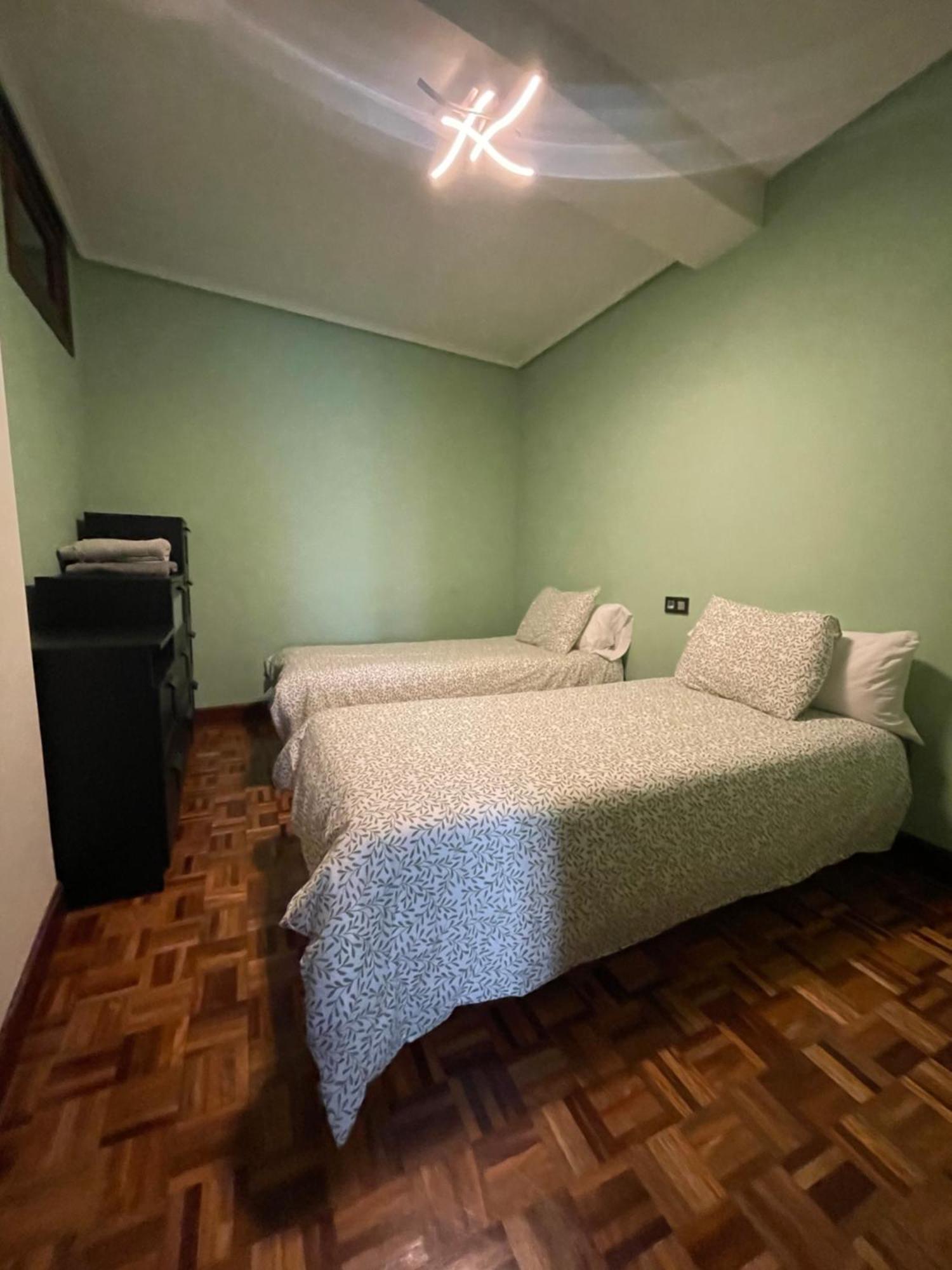Encantador Apartamento En El Centro De Castro Castro Urdiales Esterno foto